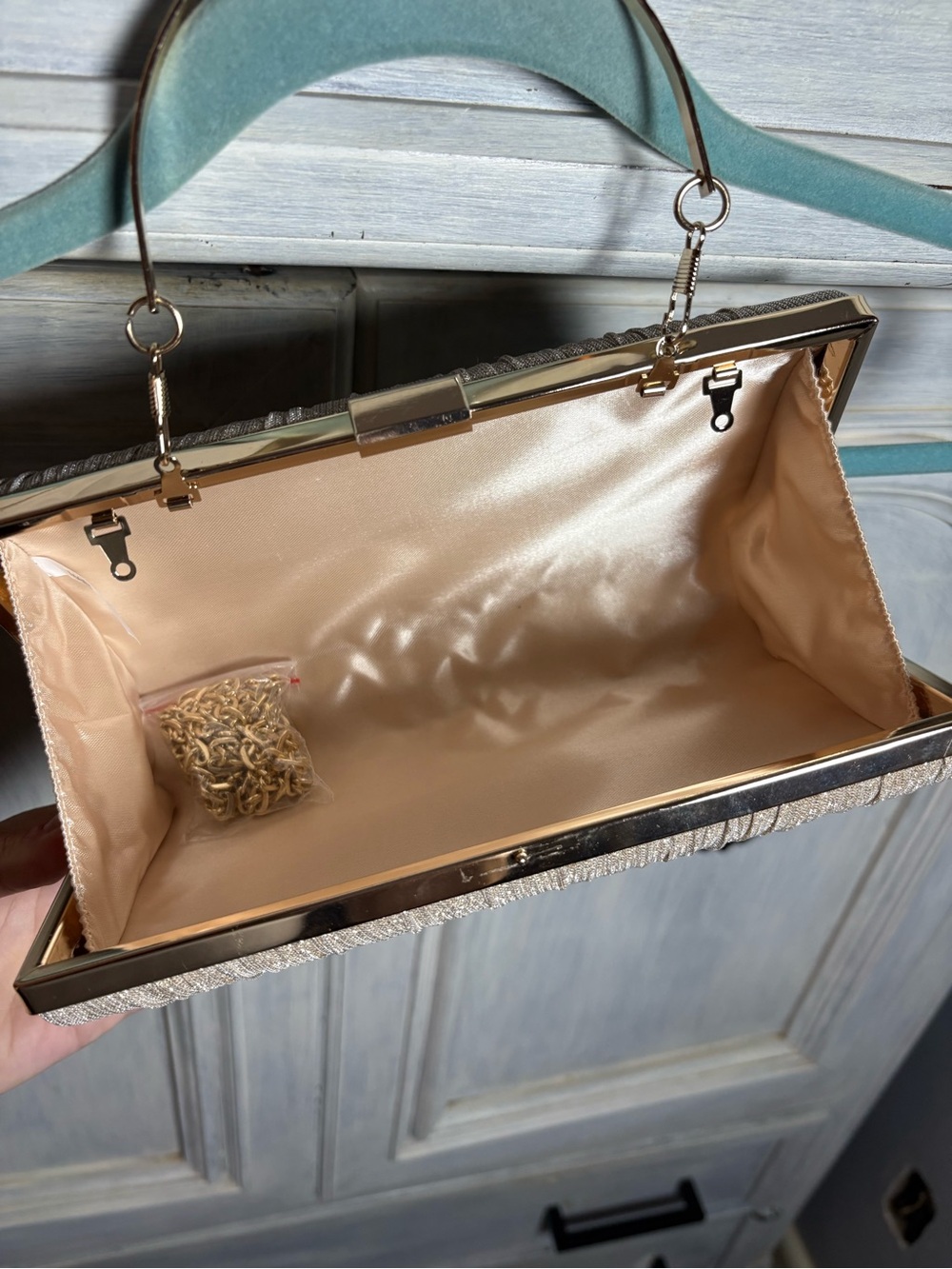 Champagne Metallic Shimmer Pleated Clutch Handbag Cocktail Party Wedding - Picture 7 of 7